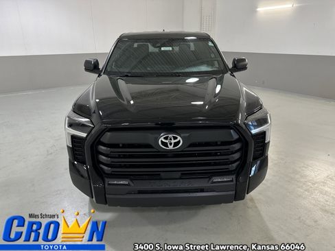 New 2026 Toyota Tundra SR5 image 3