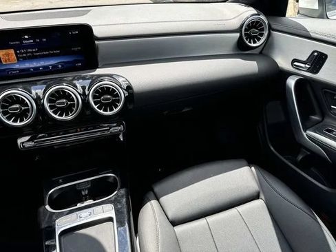Used 2025 Mercedes-Benz CLA 250 4MATIC image 16