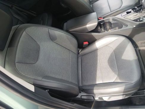 Certified 2023 Kia Niro SX Touring image 25