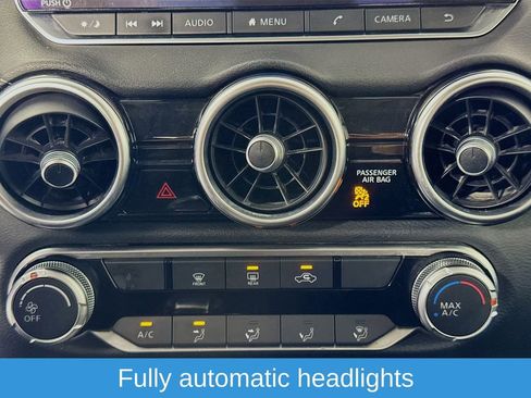 Used 2024 Nissan Sentra SV w/ Trunk Package image 19