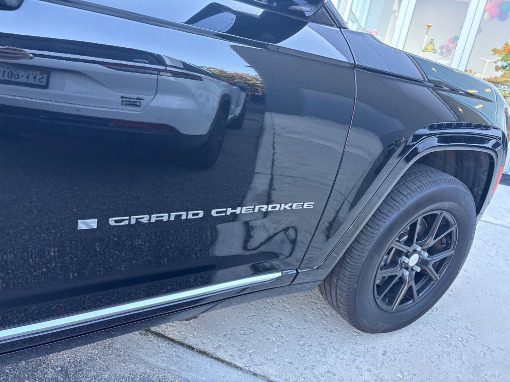 Used 2021 Jeep Grand Cherokee L Summit AWD/4WD image 38