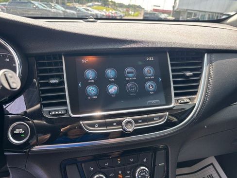 Used 2017 Buick Encore Essence FWD image 22