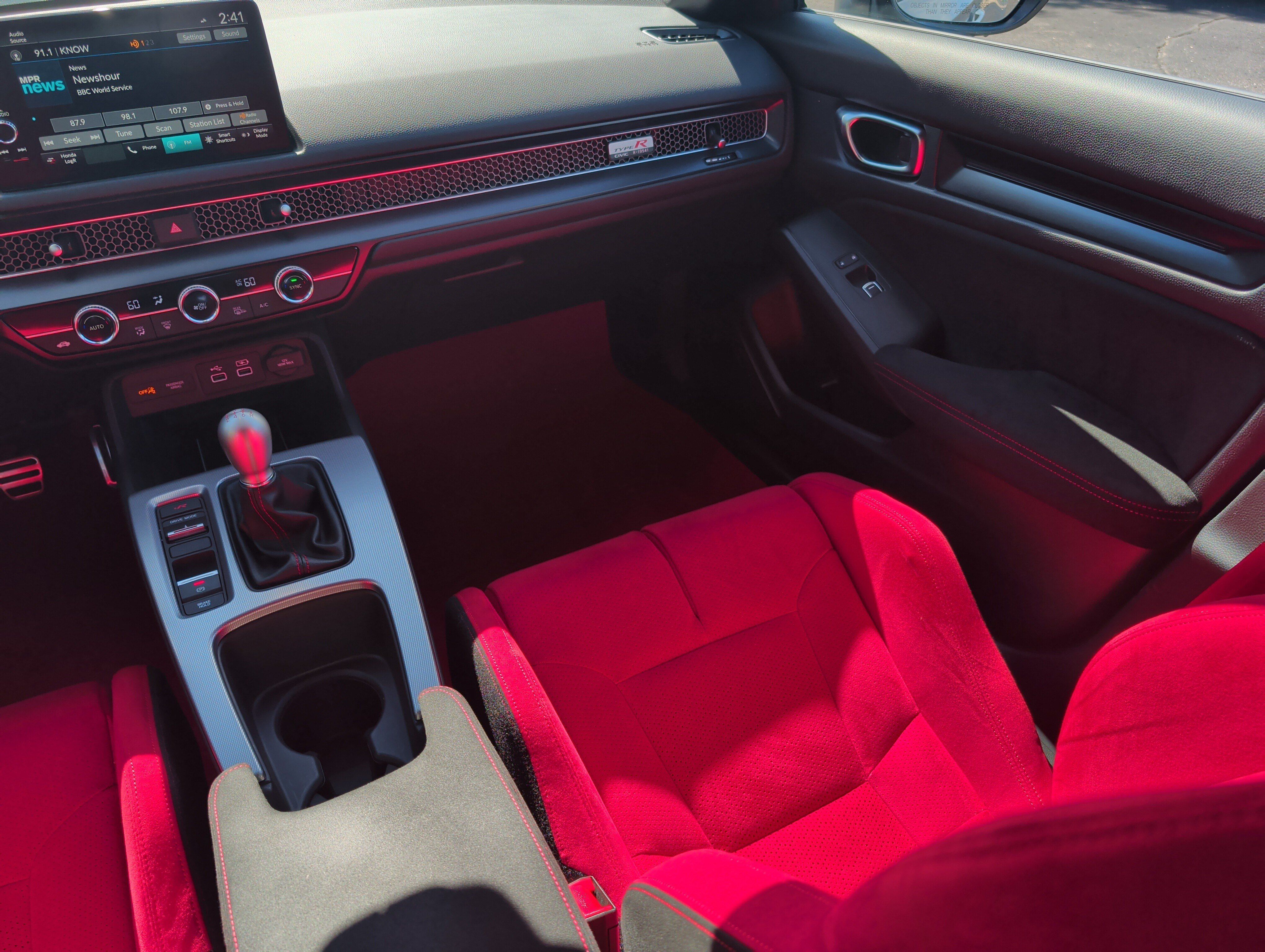 Used 2024 Honda Civic Type R image 12