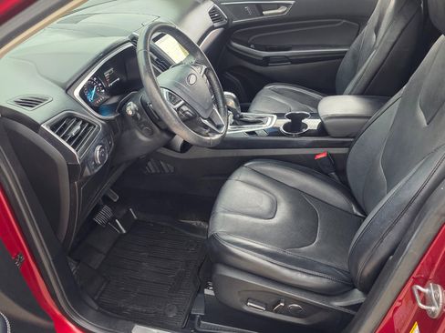 Used 2018 Ford Edge Titanium w/ Equipment Group 302A image 8