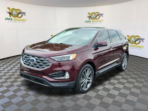 Used 2021 Ford Edge Titanium w/ Equipment Group 301A AWD/4WD image 3