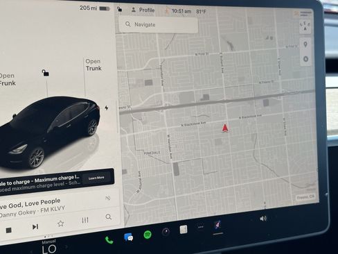 Used 2022 Tesla Model 3 Long Range AWD/4WD image 18