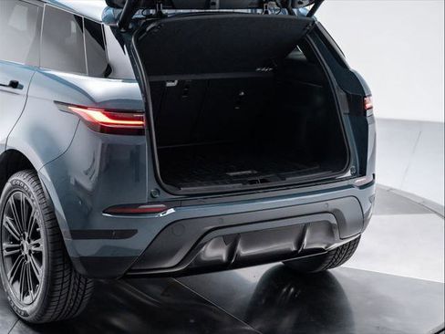 New 2026 Land Rover Range Rover Evoque S image 28