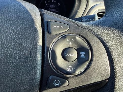 Certified 2022 Honda HR-V LX image 20