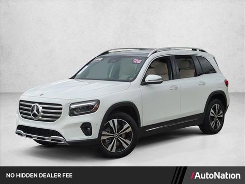Used 2026 Mercedes-Benz GLB 250 image 1