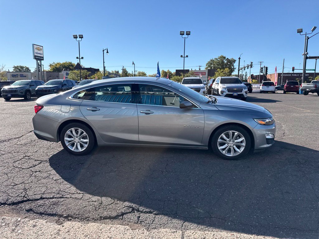 Used 2024 Chevrolet Malibu LT FWD image 9