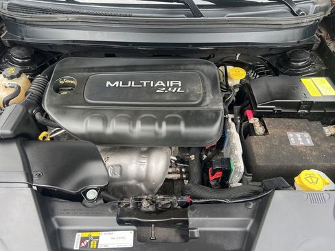 Used 2015 Jeep Cherokee Limited AWD/4WD image 27