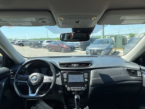 Used 2017 Nissan Rogue SL w/ SL Premium Package AWD/4WD image 20