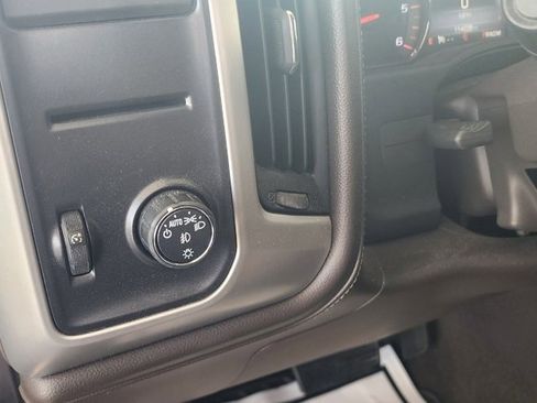 Used 2016 GMC Sierra 1500 SLE w/ SLE Value Package image 22