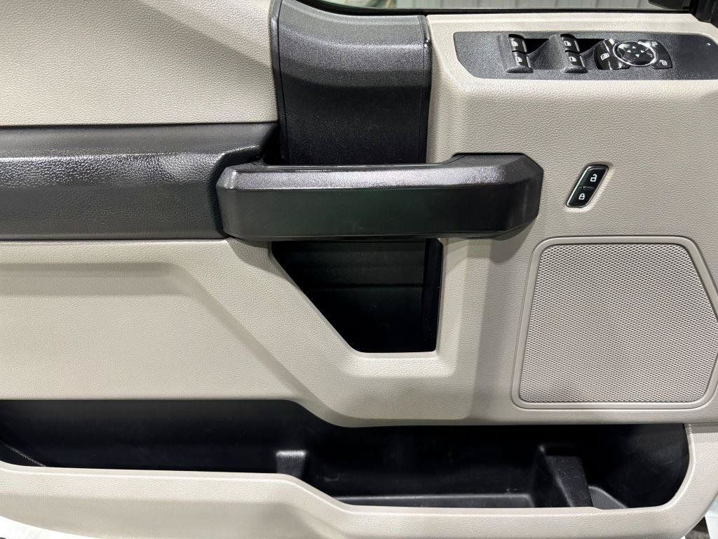 Used 2019 Ford F250 XL w/ Power Equipment Group AWD/4WD image 16