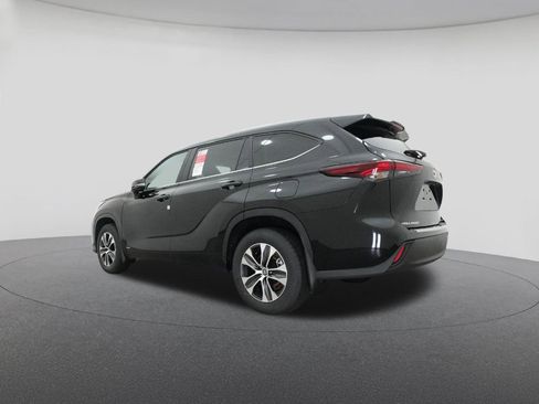 New 2026 Toyota Highlander XLE AWD/4WD image 21
