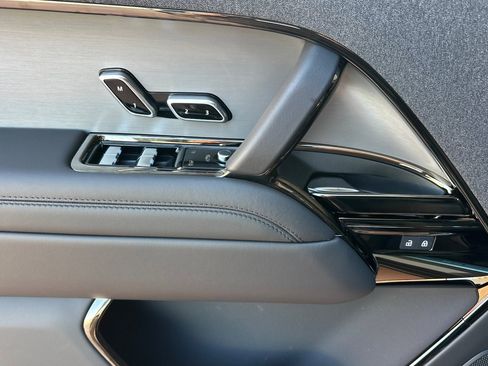 New 2026 Land Rover Range Rover Sport SE image 15