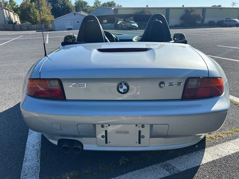 Used 1999 BMW Z3 2.5i image 4