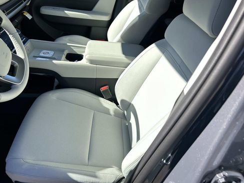 New 2026 Hyundai Santa Fe SE AWD/4WD image 16