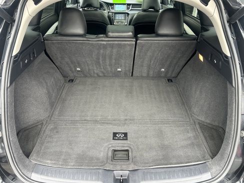 Used 2019 INFINITI QX50 Essential w/ Premium Heat Package image 28
