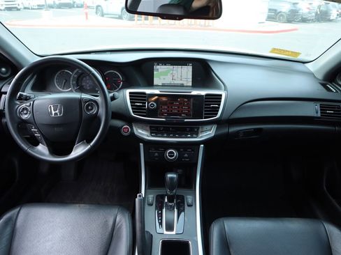 Used 2015 Honda Accord EX-L image 7