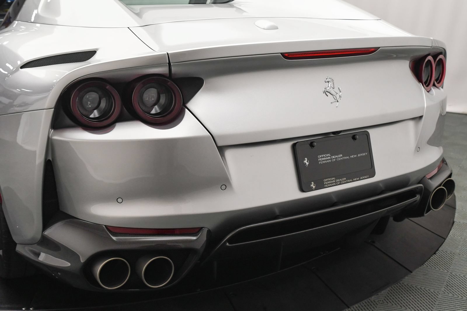 Used 2022 Ferrari 812 GTS RWD image 49