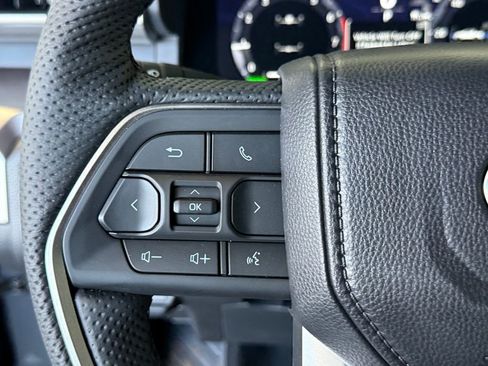 New 2026 Toyota Tacoma TRD Off-Road AWD/4WD image 19