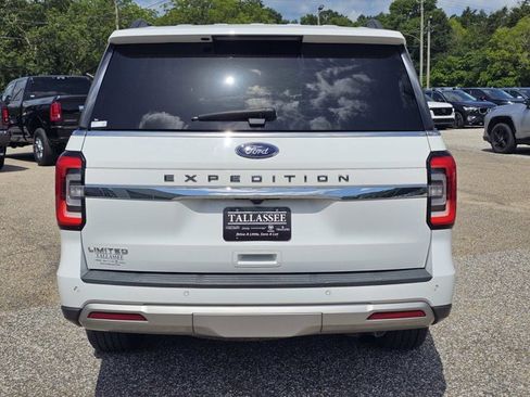Used 2022 Ford Expedition Limited AWD/4WD image 11