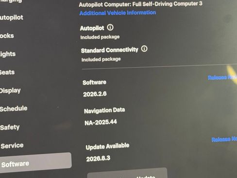 Used 2022 Tesla Model Y Long Range AWD/4WD image 15