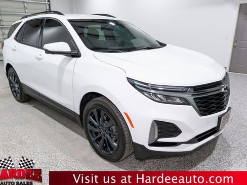 Used 2022 Chevrolet Equinox RS w/ RS Leather Package image 6