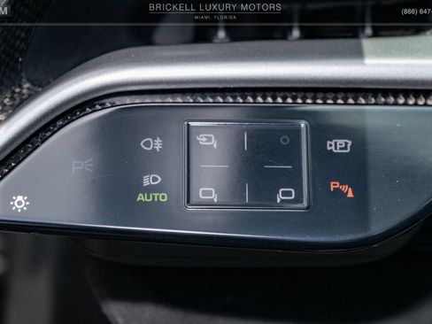 Used 2022 Ferrari SF90 Stradale AWD/4WD image 15