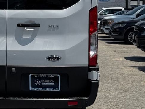 Certified 2023 Ford Transit 350 XLT RWD image 12
