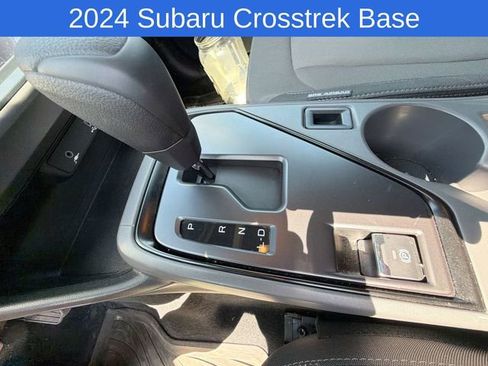 Used 2024 Subaru Crosstrek 2.0i AWD/4WD image 18