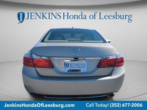 Used 2015 Honda Accord EX-L image 9