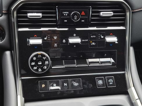 New 2026 Nissan Armada PRO-4X w/ Captain's Chari Seat Package AWD/4WD image 23