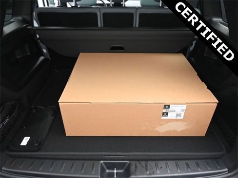 New 2026 Mercedes-Benz GLB 250 image 16