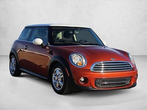Used 2013 MINI Cooper Hardtop image 3
