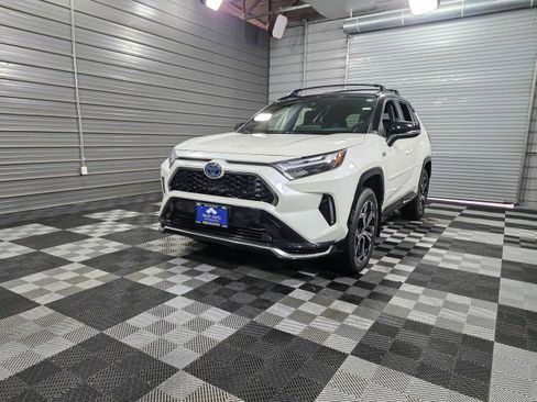 Used 2022 Toyota RAV4 XSE image 45