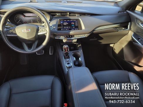 Used 2022 Cadillac XT4 Sport w/ Safety Alert Package image 5