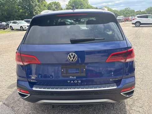 Used 2023 Volkswagen Taos SEL AWD/4WD image 3