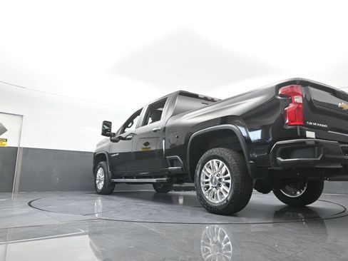 Used 2022 Chevrolet Silverado 2500 High Country w/ Z71 Off-Road Package AWD/4WD image 74