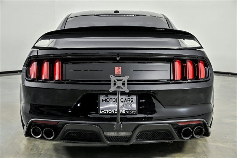 Used 2019 Ford Mustang Shelby GT350R w/ GT350R Equipment Group 920A RWD image 8