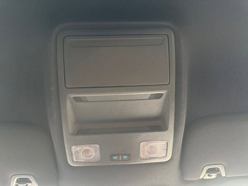 Used 2025 Ford Mustang Coupe image 26