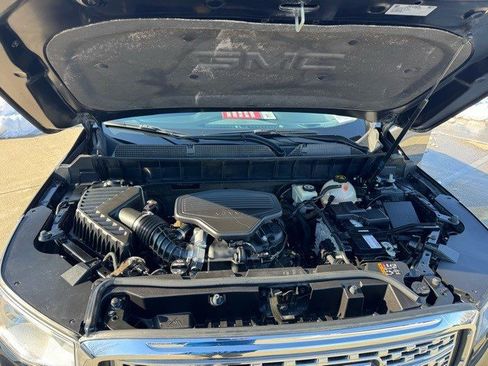 Used 2017 GMC Acadia Denali w/ Technology Package image 44