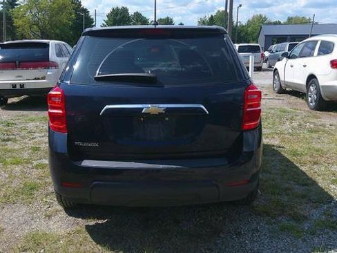 Used 2017 Chevrolet Equinox LS FWD image 8