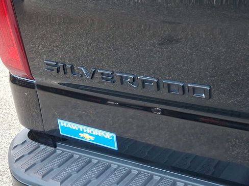 Used 2021 Chevrolet Silverado 1500 Custom Trail Boss w/ Midnight Edition image 29