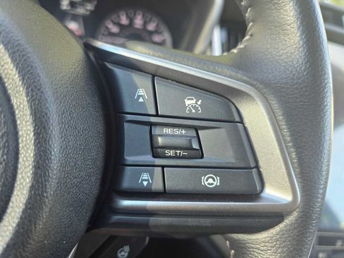Used 2023 Subaru Outback Limited AWD/4WD image 33