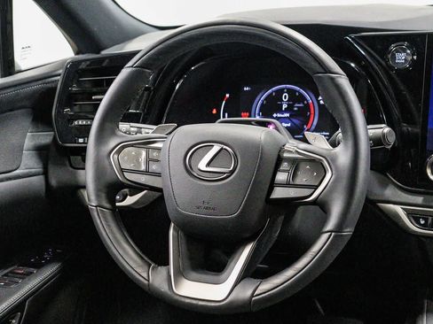 Used 2024 Lexus RX 350 FWD w/ Convenience Package image 16
