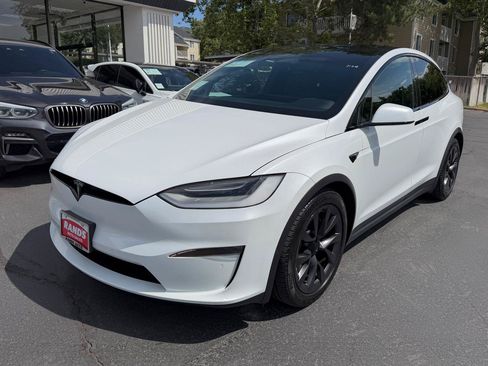 Used 2023 Tesla Model X AWD/4WD image 16