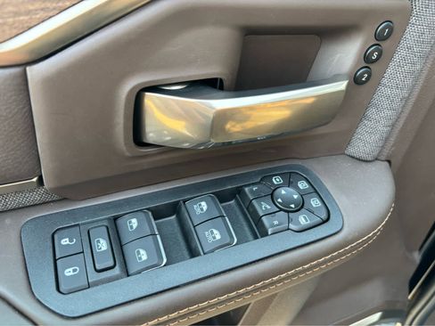 New 2026 RAM 2500 Limited image 22