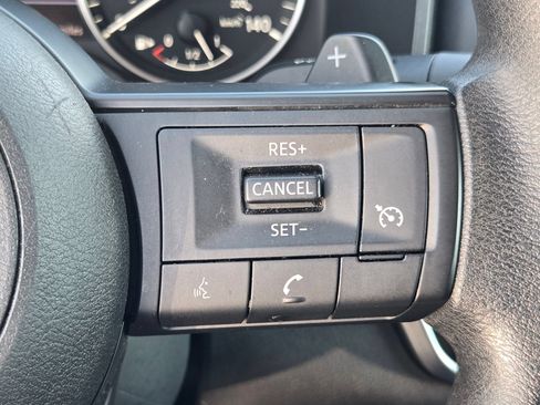 Used 2023 Nissan Rogue S FWD image 28